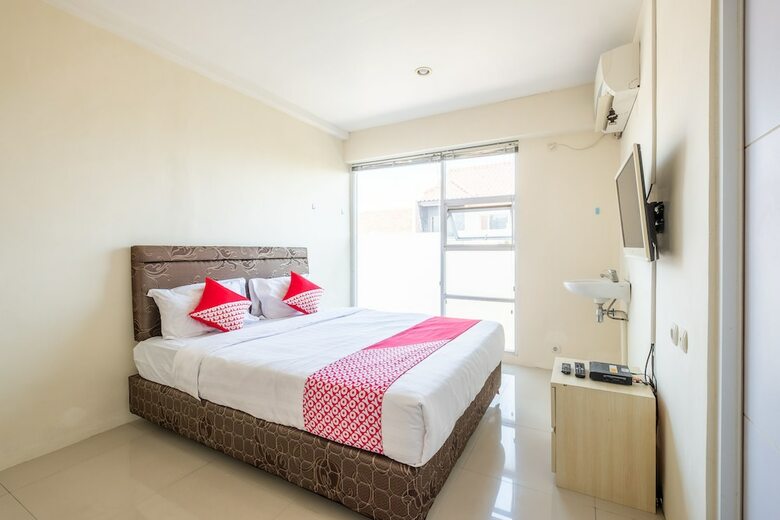 Hotel Oyo 935 Bongo Residence