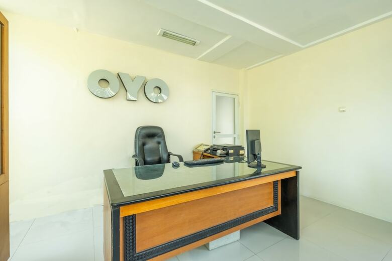 Hotel Oyo 935 Bongo Residence