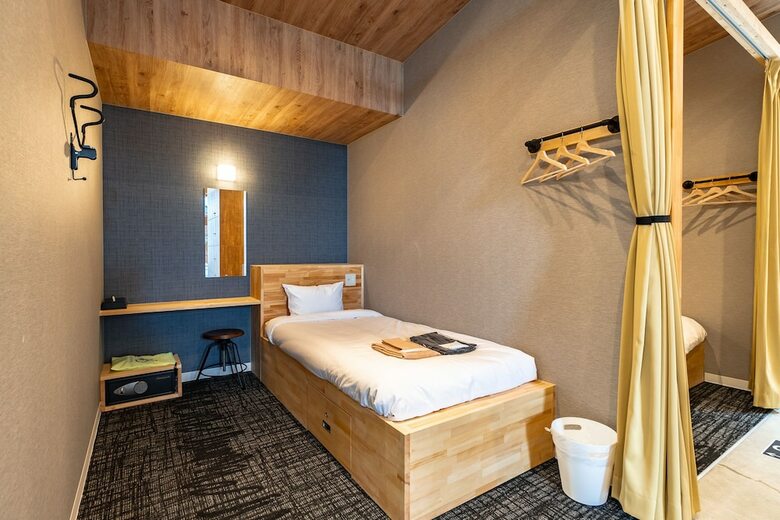 Hostal Ikidane Cyclist Hostel & Cafe Shimanami