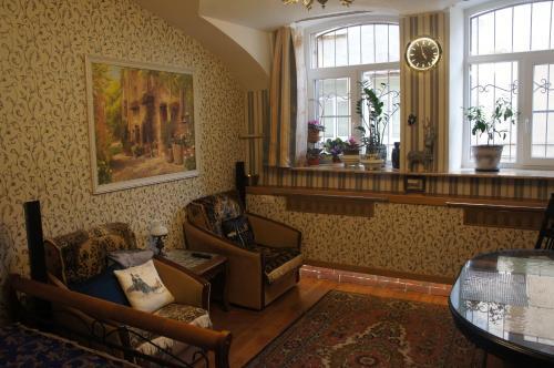 Hostal Guest House On Liteyny 43