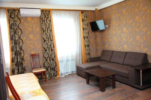 Quiet Gardens Hotel