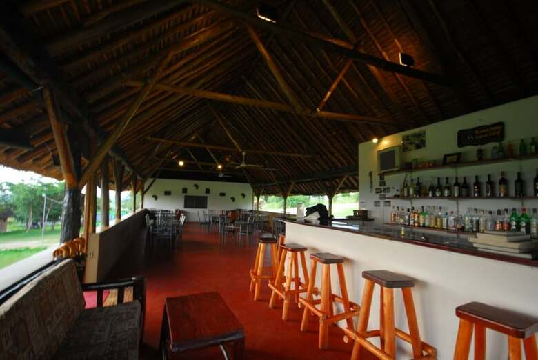 Posada Bwana Tembo Safari Lodge