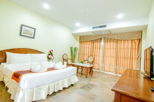 Hotel Golden Land Resort