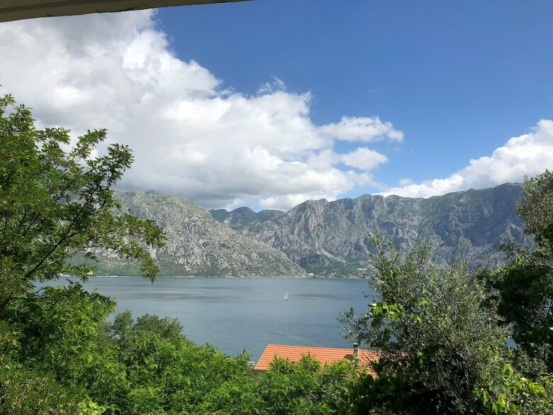 2 Bedroom Apartment With Beautiful Views