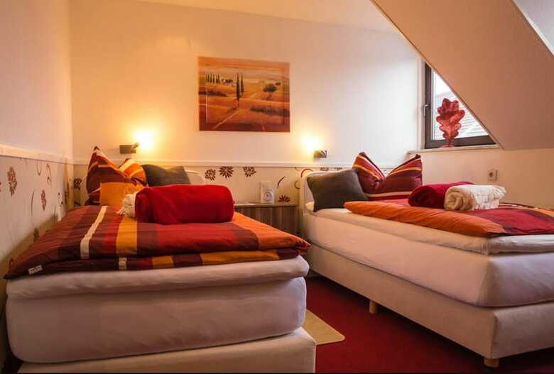 Pension Oberkasseler Hof