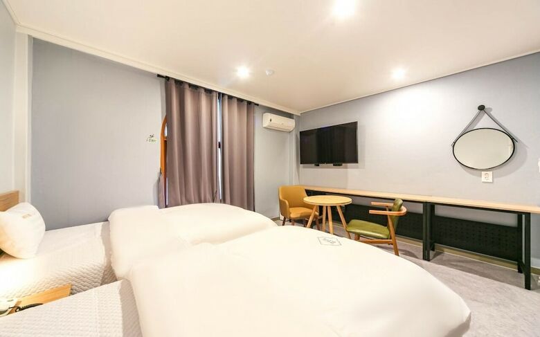 Hotel Zeus Motel