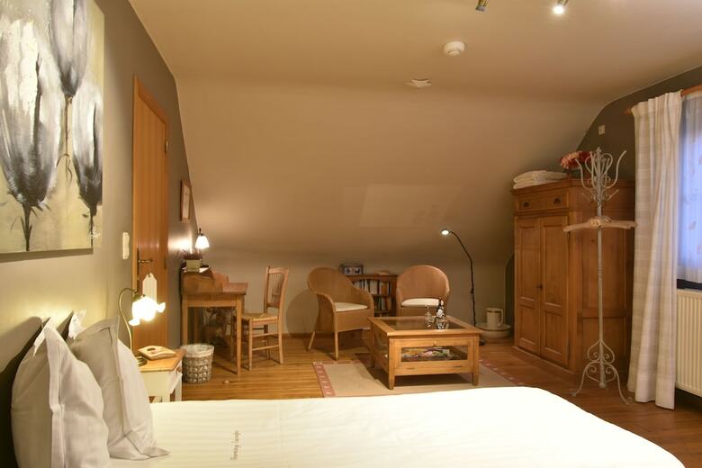 Bed & Breakfast Charming Escape