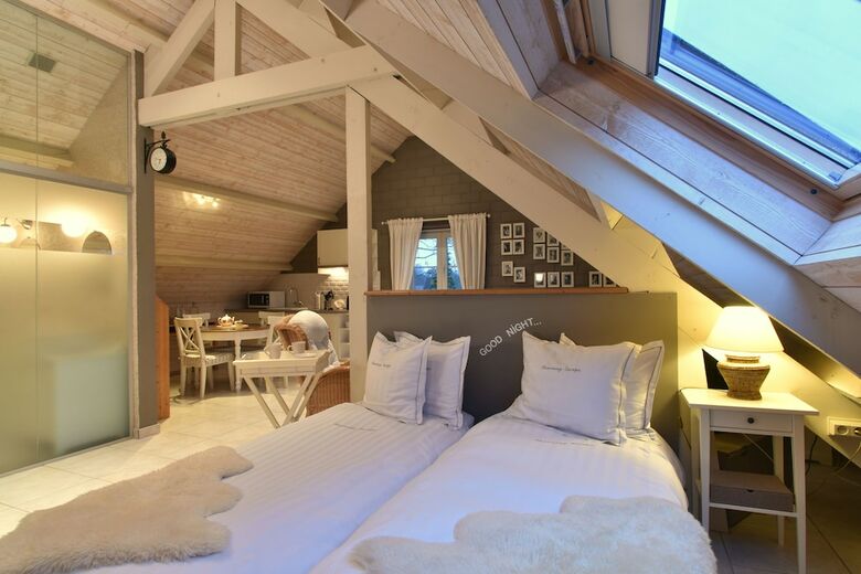 Bed & Breakfast Charming Escape