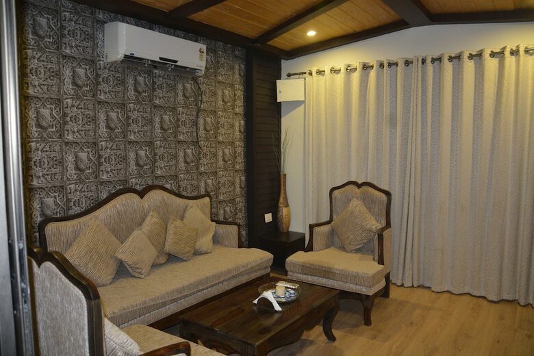 Hotel Kiri Container Resort