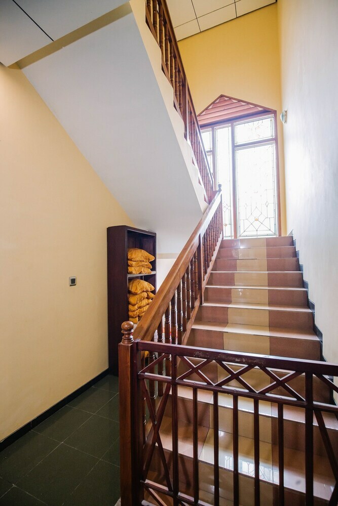 Hotel Oyo 986 Authentic Osing Homestay