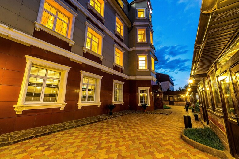 Hotel Adler