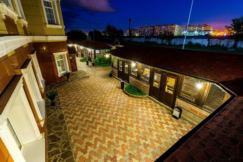 Hotel Adler