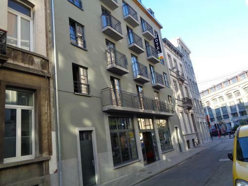 Brxxl 5 City Centre Hostel