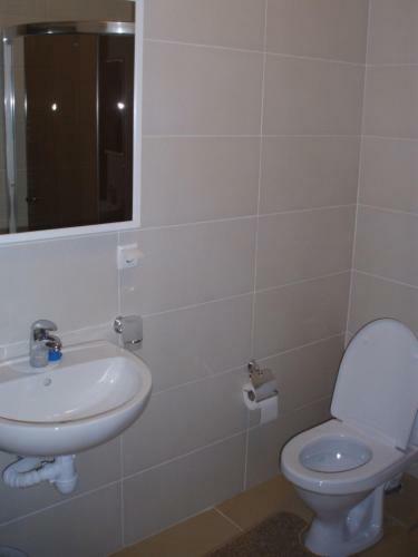 Rakhiv Hotel & Apartments