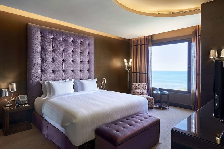 Safir Fintas Kuwait Hotel