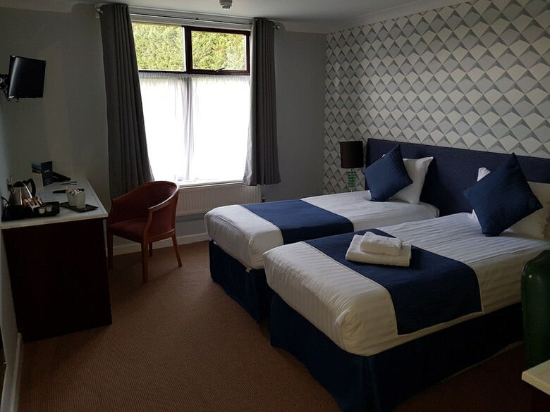 Draycote Hotel