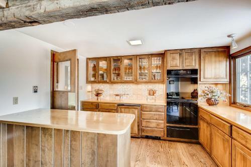 County Road Home 1761