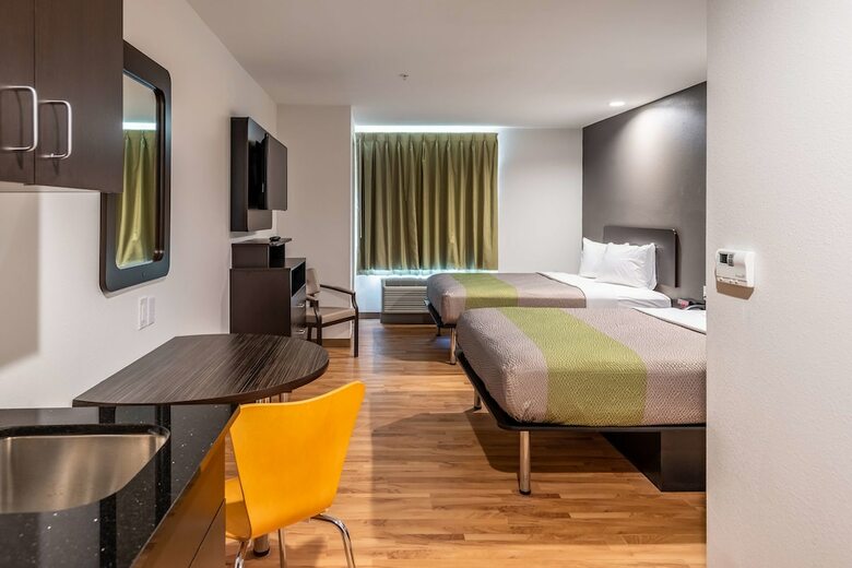 Hotel Studio 6 Lake Charles, La