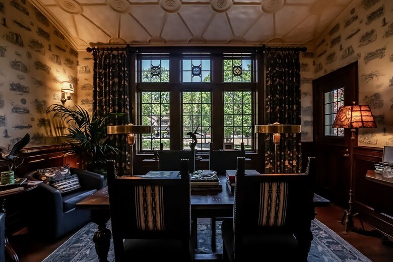 Bed & Breakfast Harwelden Mansion