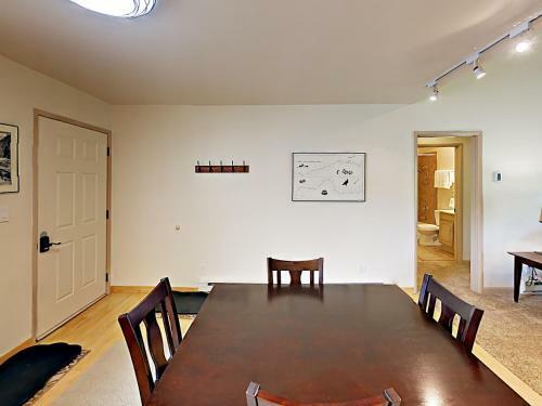 Stagecoach Apartment 267