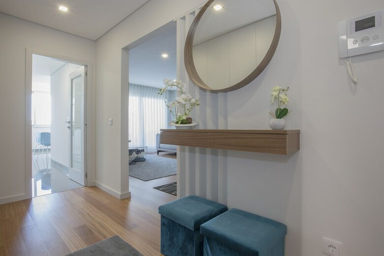 Liiiving - Luxury River View Apartments