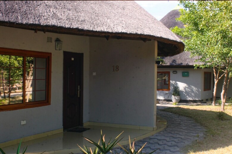Posada Acamms Gardens Lodge Mongu