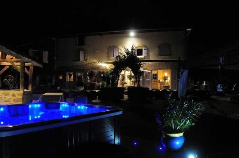 Bed & Breakfast Le Val Des Sens