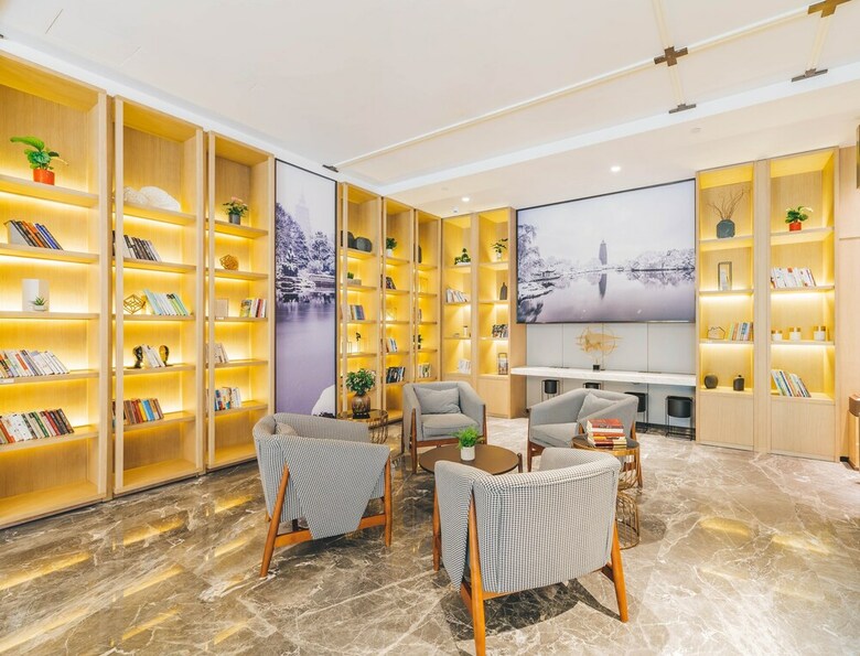 Atour Hotel Nanxu Ave Zhenjiang