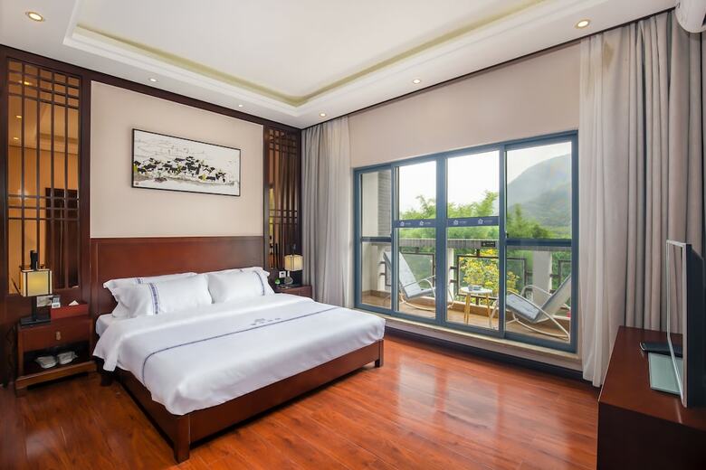 Guilin Pingle Tsinghua Villas