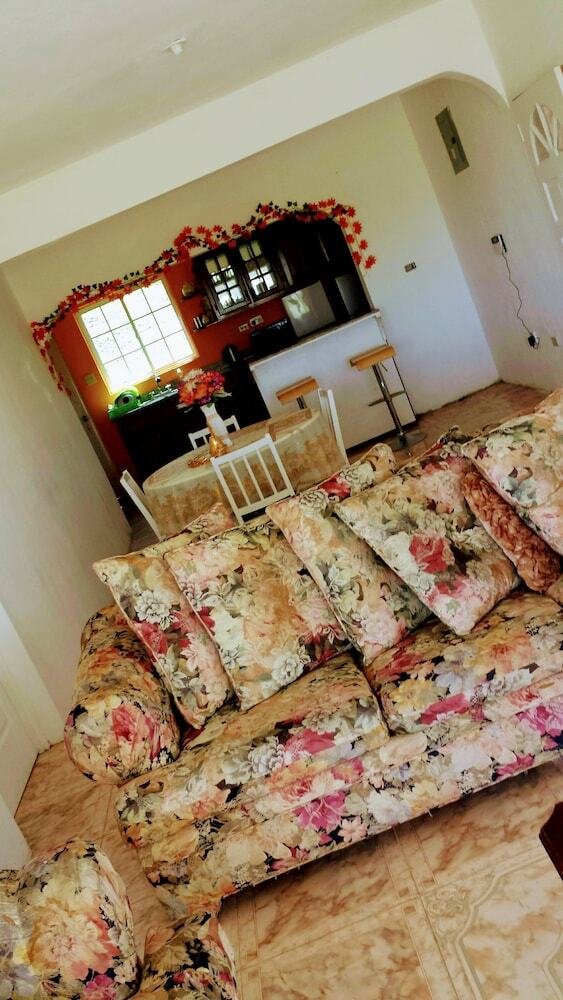 Residencia Bamboo Breeze Inn