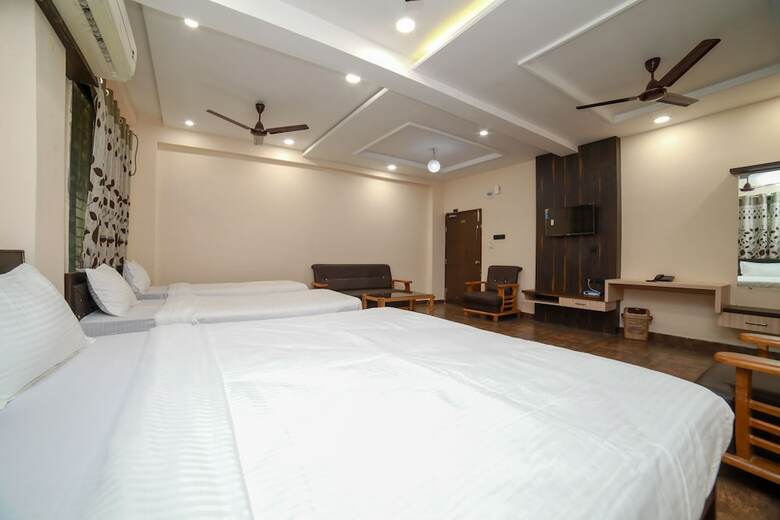 Hotel Oyo 37826 Rajmahal Khindsi Resort