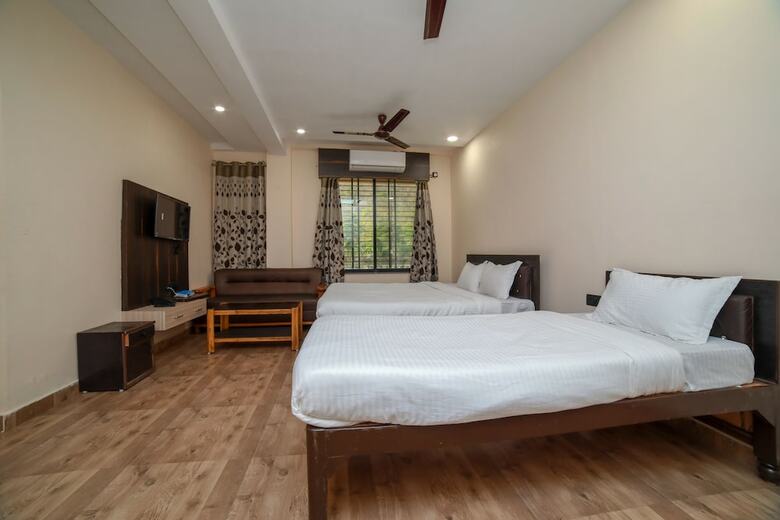 Hotel Oyo 37826 Rajmahal Khindsi Resort