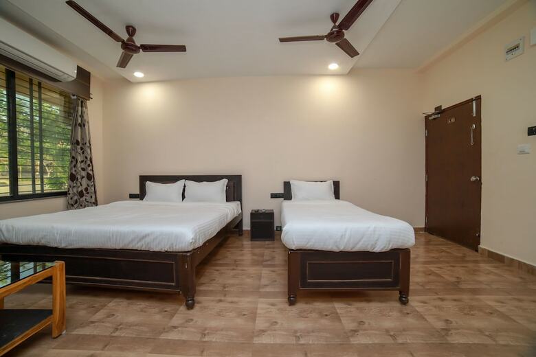 Hotel Oyo 37826 Rajmahal Khindsi Resort