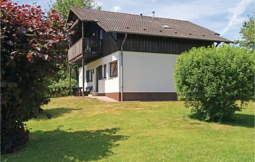 Two-bedroom Apartment In Thalfang