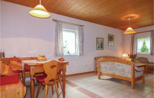 Two-bedroom Apartment In Thalfang