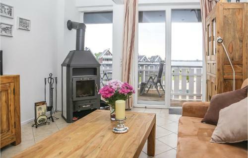 Three-bedroom Apartment In Rechlin