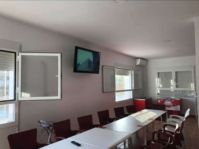Hostal Albergue El Carrascalejo