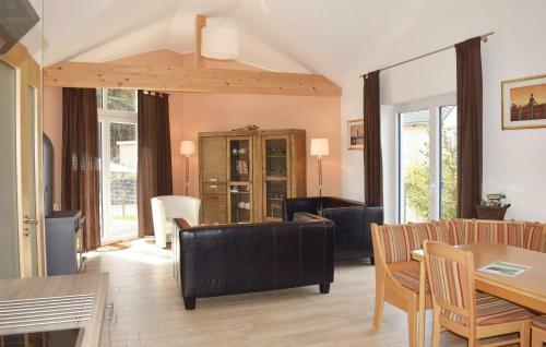 Three-bedroom Holiday Home In Gerolstein