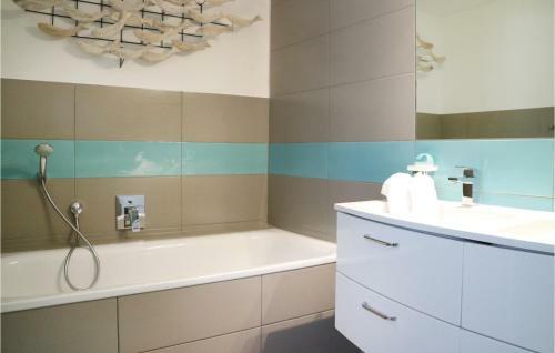 Two-bedroom Apartment In Borgerende
