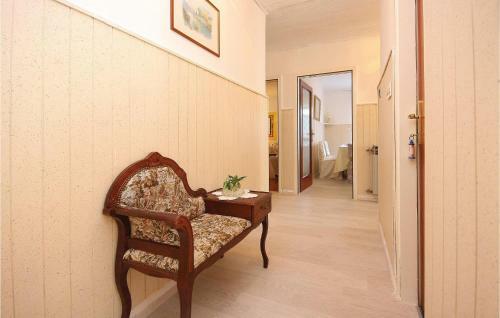 Three-bedroom Apartment In Brodarica
