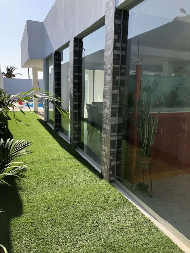 Hotel New House By The Beach