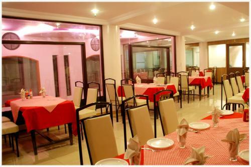 Hotel Pooja International