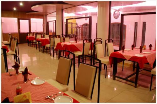 Hotel Pooja International
