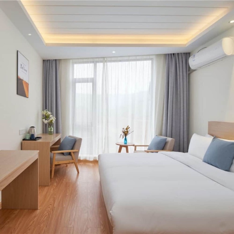 Floral Hotel Xiangfengling