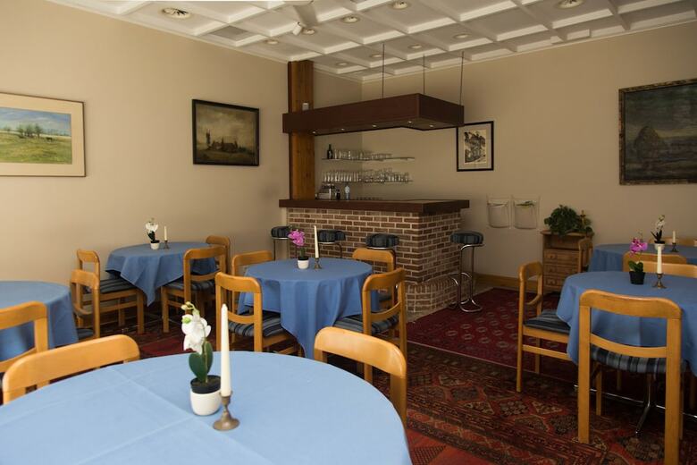 Hotel Bristol International