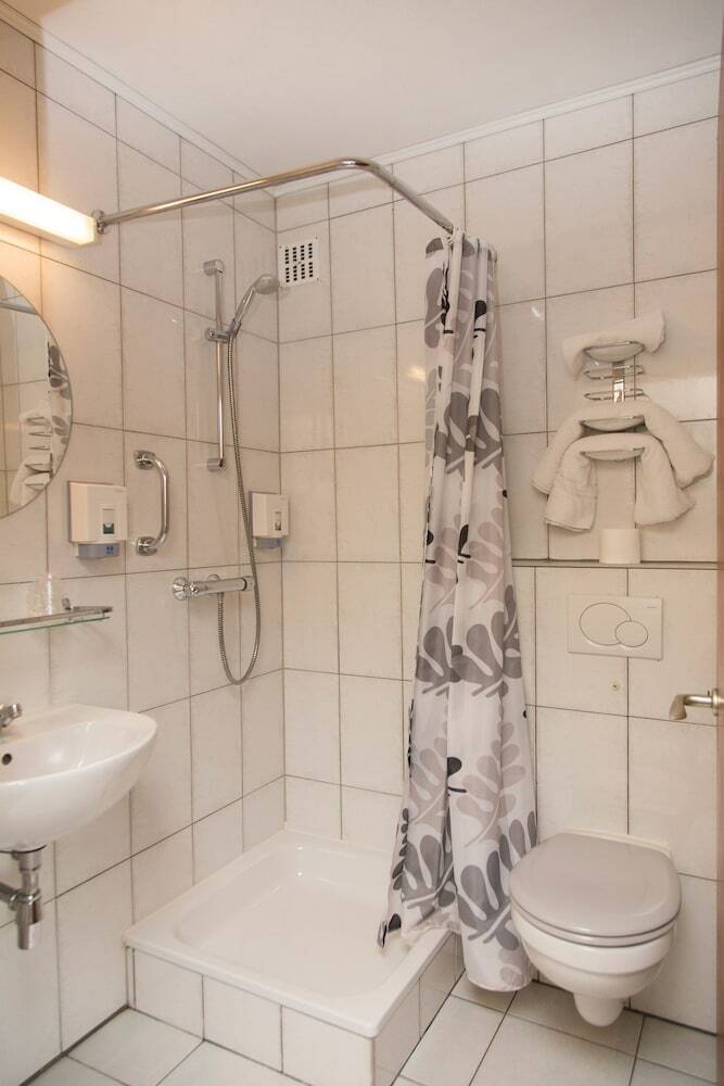 Hotel Bristol International