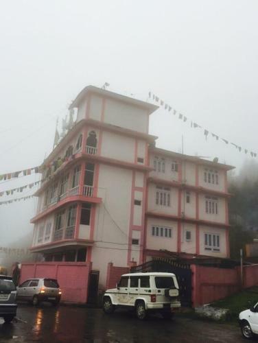 Hostal Vamoosetrail Tawang(5)