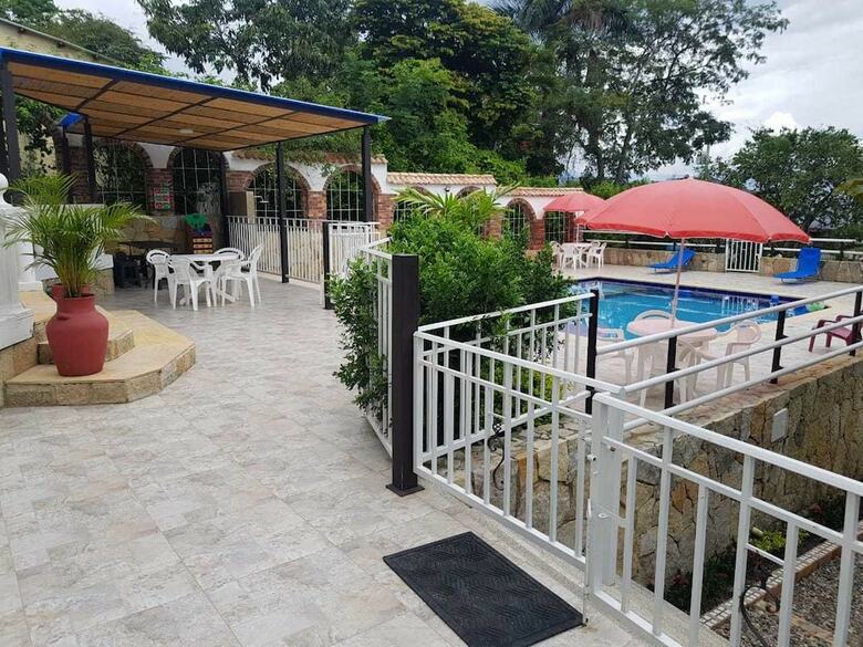 Hostal Finca El Prado