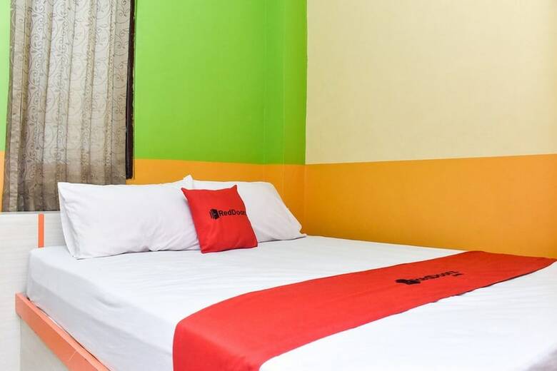 Hotel Reddoorz Near Universitas Pattimura Ambon