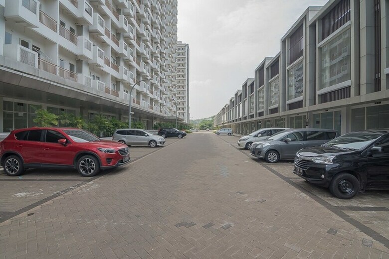 Aparthotel Reddoorz Apartment @ Sentul Tower